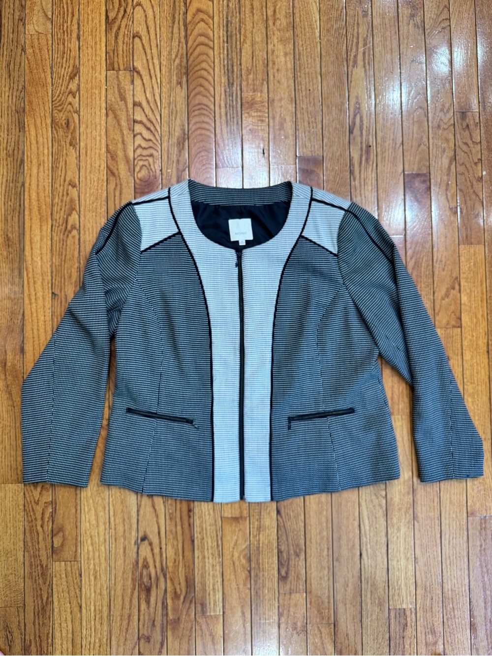Sejour Black & White Structured Zip-Front Blazer with zip pockets - 16W